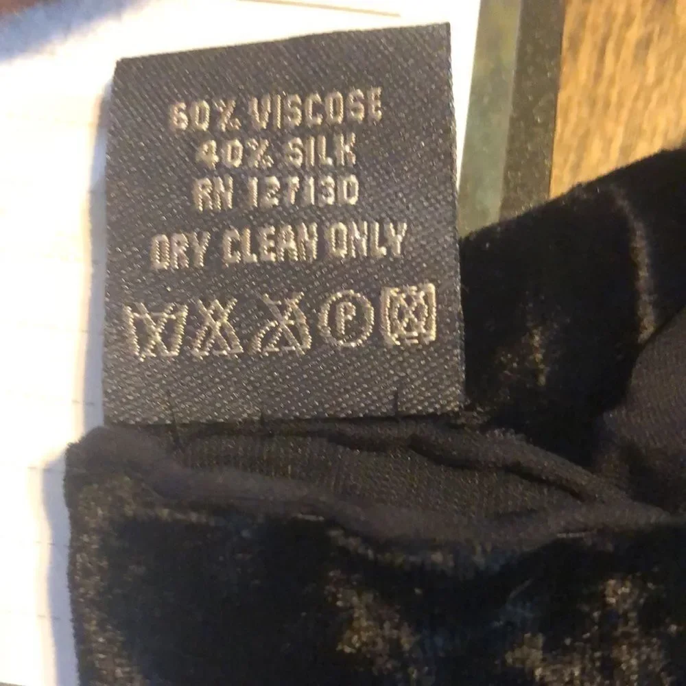 Authentic cocoon house scarf.
